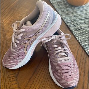 ASICS Tennis Shoes- NWOT